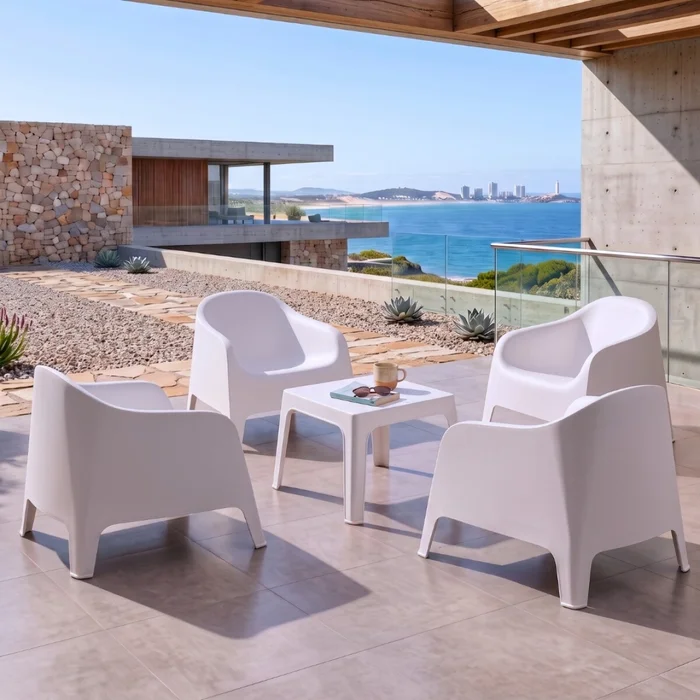 Sillón De Jardín Set X4 Skarpo Apilable + Mesa Master - Blanco en Blanco - Muebles para el exterior, Uruguay | Rústico Hogar