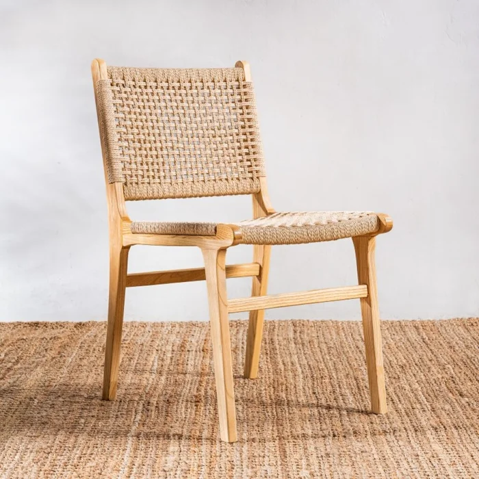 Silla Vatsala en Madera natural - Sillas, Uruguay | Aihaus