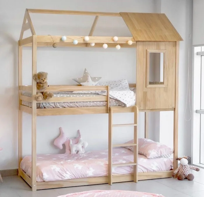 Cama Lisa en Madera natural - Dormitorio, Uruguay | Treehouse Deco