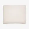 Almohadón Martina de borreguito crudo 60 x 70 cm en Blanco - Textiles, Uruguay | Kavehome, vista 1 de 5