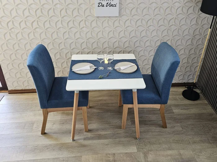 Silla MITTA - Muebles Da Vinci en Azul - Butacas, banquetas y puffs, Uruguay | Muebles Da Vinci, vista 3