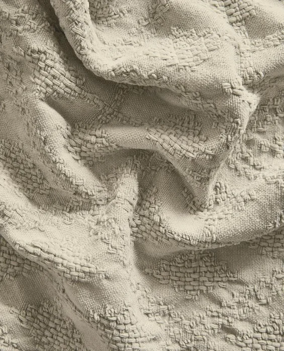 MANTA JACQUARD ROMBOS en Beige - Textiles, Uruguay | Zara Home, vista 4