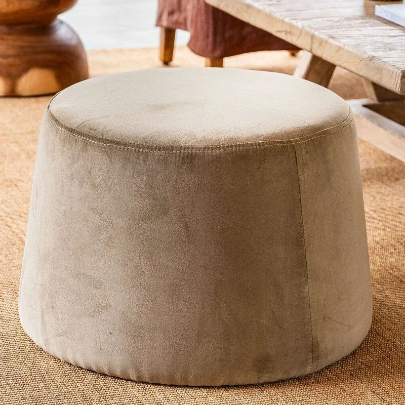 PUFF MILANO - TERCIOPELO OLIVA - Butacas, banquetas y puffs, Uruguay | La Iberica