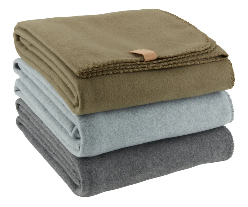 Manta throw DAGLILJE 130x170 gris oscuro en Gris - Textiles, Uruguay | JYSK, vista 3