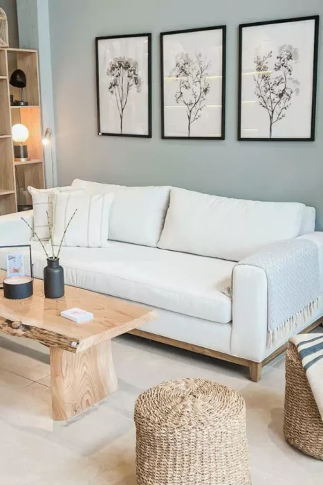 Sofá con zócalo tapizado Alice en Blanco - Sillones y sofás, Uruguay | Pieza Clave