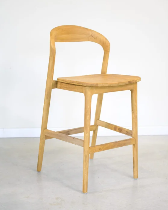 Banqueta en madera teca en Madera natural - Butacas, banquetas y puffs, Uruguay | Entrecasa