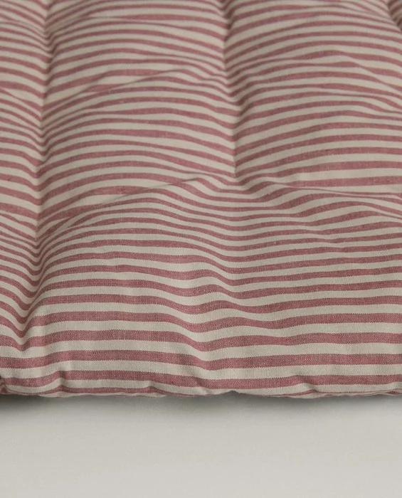 TOPPER RAYAS - Textiles, Uruguay | Zara Home, vista 4