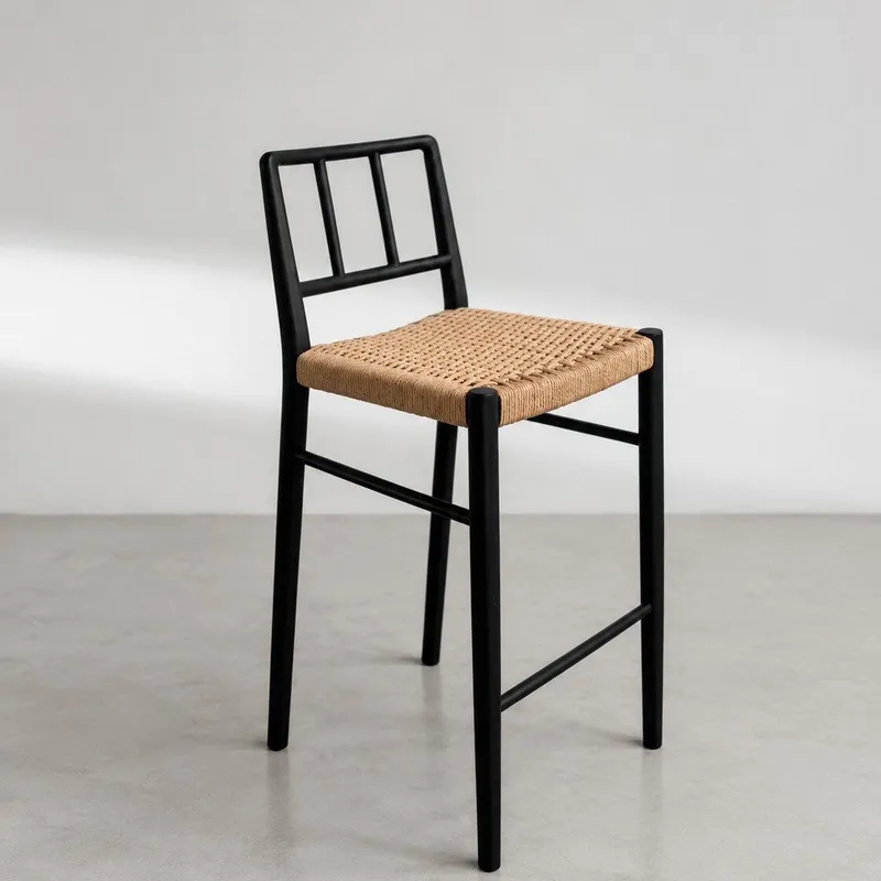 Banqueta en madera teca y cuerda en Negro - Butacas, banquetas y puffs, Uruguay | Entrecasa