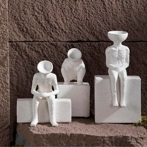 ESCULTURA FIGURE Blanco Small - Decoración, Uruguay | Viasono