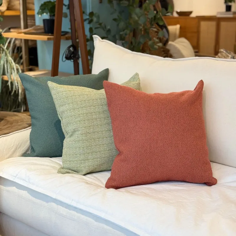 Almohadon cuadrado liso en Verde - Textiles, Uruguay | FMB