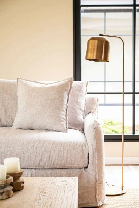 SILLON ALMA LINO GRIS CLARO - 2.30 MTS en Gris - Sillones y sofás, Uruguay | La Iberica, vista 3