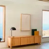 Mueble TV Salaya de madera contrachapada de fresno FSC 100% 200 x 40 cm en Madera natural - Muebles para TV, Uruguay | Kavehome, vista 2 de 10