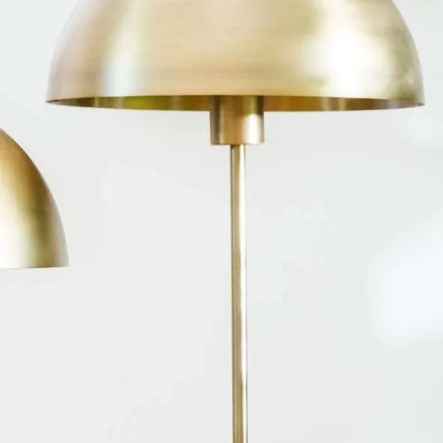 LAMPARA HONGUITO GOLD - 29 X 45 CMS en Dorado - Lámparas de mesa, Uruguay | La Iberica