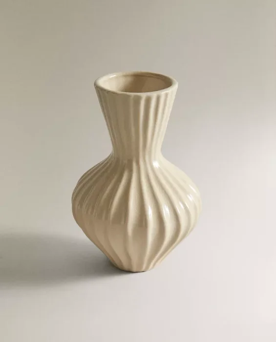 JARRÓN PEQUEÑO CERÁMICA ESMALTADA RAYAS - Jarrones, Uruguay | Zara Home, vista 2