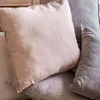 ALMOHADON PAZ - LINO ROSA - 55 X 55 en Rosa - Textiles, Uruguay | La Iberica, vista 7 de 9