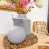 Florero Cerámica T090 en Gris - Jarrones, Uruguay | Indrana, vista 4 de 4