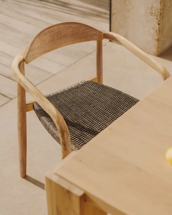 Silla Nina madera maciza - de acacia y cuerda negro en Negro - Sillas, Uruguay | Kavehome, vista 2