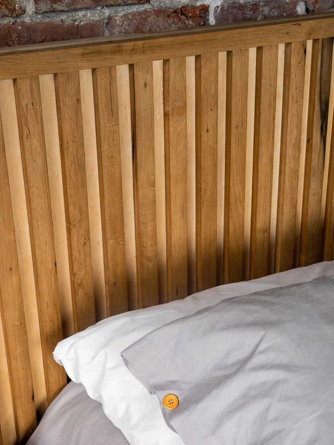 RESPALDO DE CAMA PIPA QUEEN en Madera natural - Respaldos de cama, Uruguay | Fundamento Muebles, vista 2