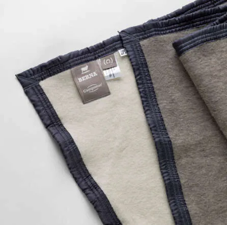 FRAZADA CAMPOMAR GRIS - 1.60 X 2.30 MTS - Textiles, Uruguay | La Iberica