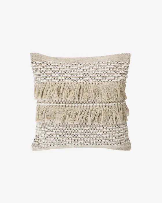 Almohadón Malvina 100% algodón flecos beige 45 x 45 cm en Beige - Textiles, Uruguay | Kavehome