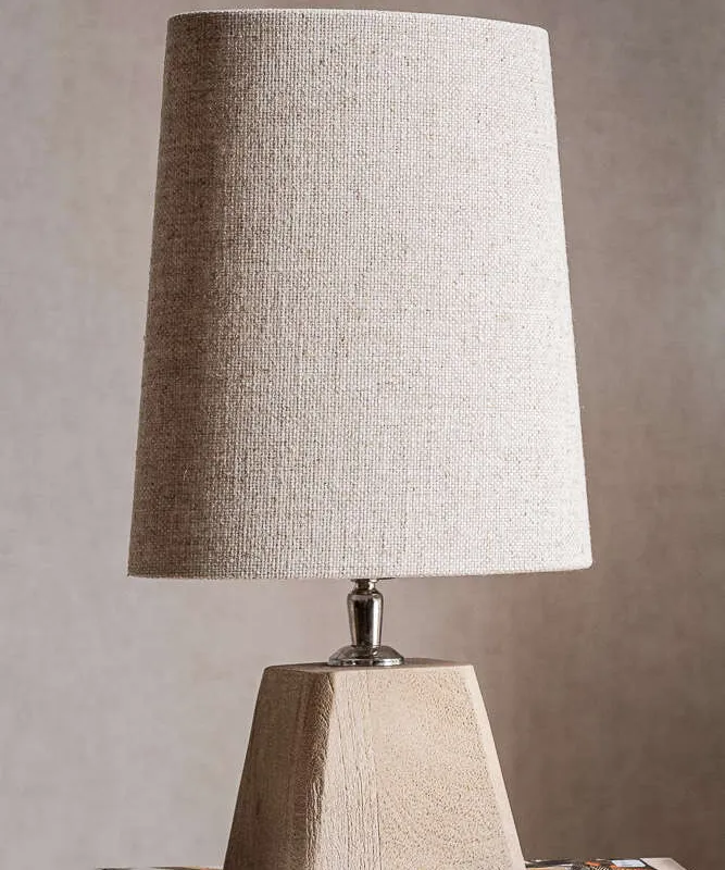 LAMPARA PRISMA MADERA CLARA - PETIT en Madera natural - Lámparas de mesa, Uruguay | La Iberica
