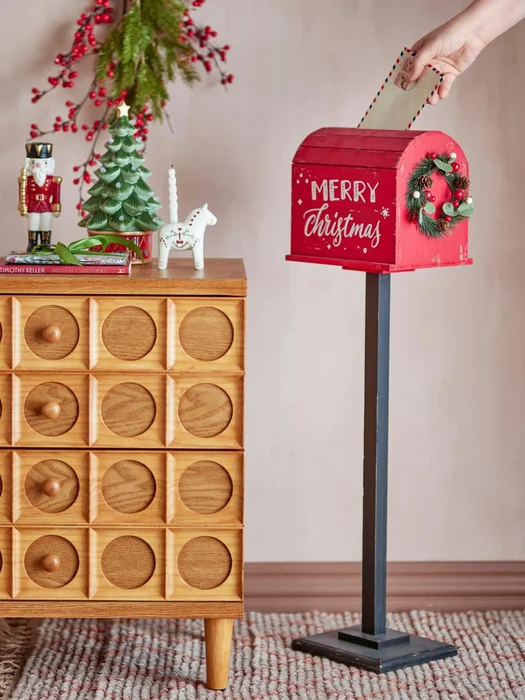 Buzón navideño alto en Rojo - Decoración, Uruguay | Martinika Deco