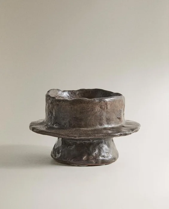 CANDELABRO GRES IRREGULAR - Velas y Portavelas, Uruguay | Zara Home, vista 2