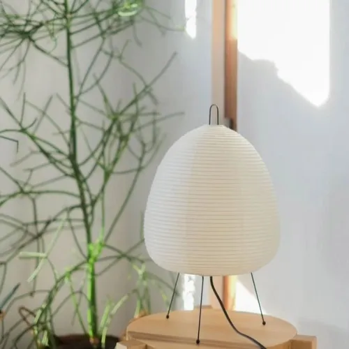 Lampara de mesa HANAMI chica - Lámparas de mesa, Uruguay | Simple Deco