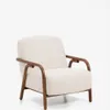 Butaca Sylo de chenilla beige y madera maciza de fresno con acabado tono nogal FSC 100% en Beige - Butacas, banquetas y puffs, Uruguay | Kavehome, vista 1 de 10