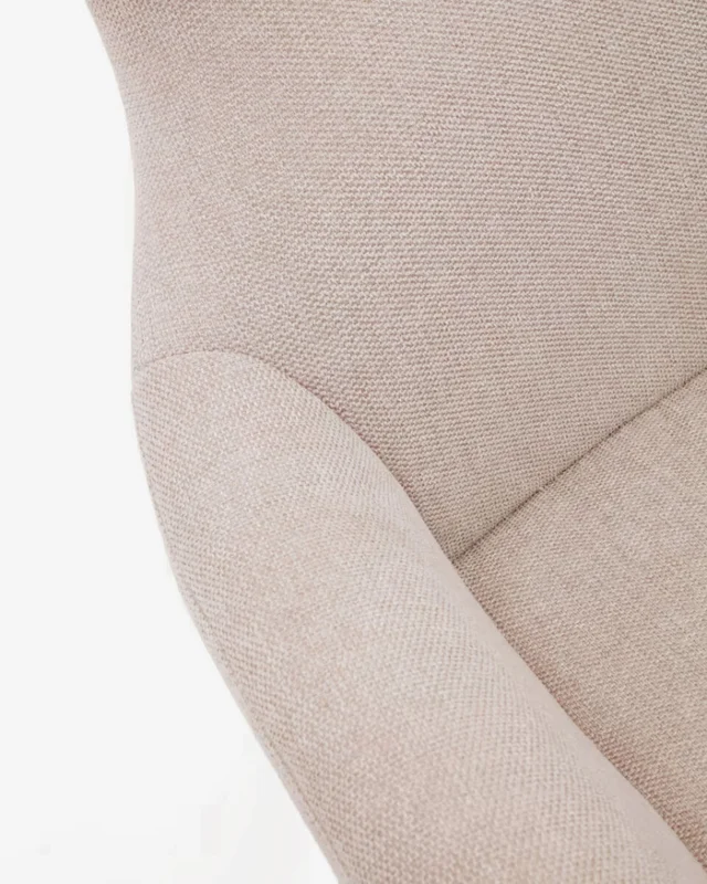 Butaca Belina - de chenilla beige y acero con acabado blanco en Beige - Butacas, banquetas y puffs, Uruguay | Kavehome, vista 3