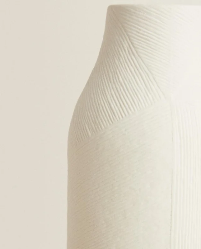 JARRÓN CERÁMICA TEXTURA en Beige - Jarrones, Uruguay | Zara Home, vista 7
