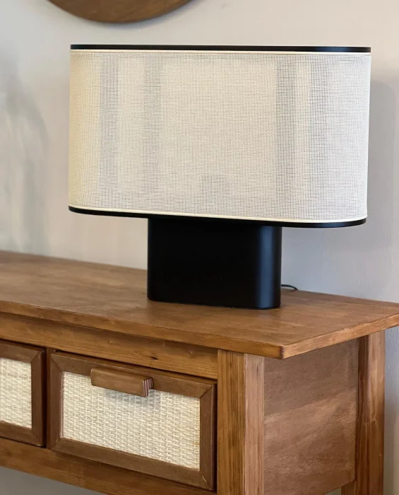 Lampara de mesa eliptica negra en Negro - Lámparas de mesa, Uruguay | FMB