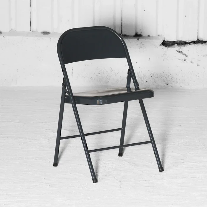 Silla Chapa Plegable en Gris - Sillas, Uruguay | De Arcos