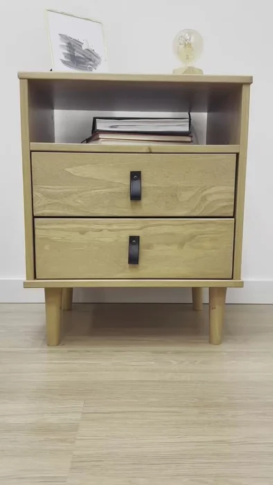 Mesa de luz Nordica Mikka - Madera Maciza en Madera natural - Mesas de luz, Uruguay | Balton, vista 3