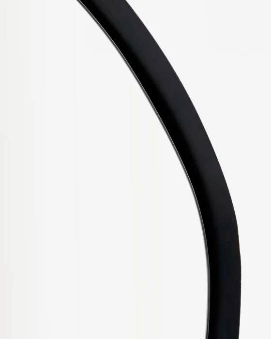 Espejo Tebel de metal negro - 85 x 93,5 cm en Negro - Espejos, Uruguay | Kavehome, vista 4