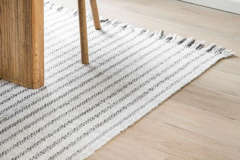 ALFOMBRA RAYADA HILO - 2.40 X 1.90 MTS. en Blanco - Alfombras, Uruguay | La Iberica, vista 3