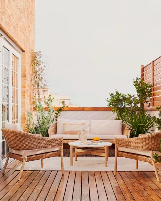 Mesa auxiliar Pola de cemento y madera maciza de eucalipto Ø 50 cm FSC 100% en Blanco, Natural - Mesas de arrimo, Uruguay | Kavehome, vista 2