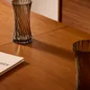 Jarrón Arep de vidrio gris - 22,5 cm en Gris - Jarrones, Uruguay | Kavehome, vista 3 de 5