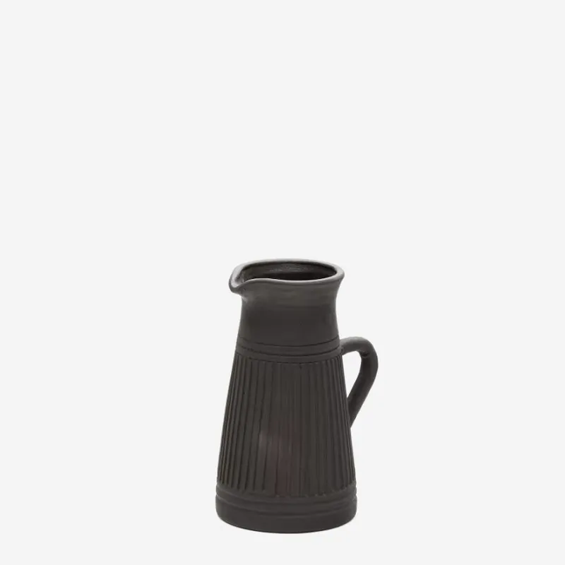 Jarrón Menre de terracota con acabado negro 26 cm en Negro - Jarrones, Uruguay | Kavehome
