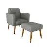 Poltrona Alta Patas De Madera Con Puff Tapizado en Gris - Sillones y sofás, Uruguay | Soy Hogar, vista 3 de 8