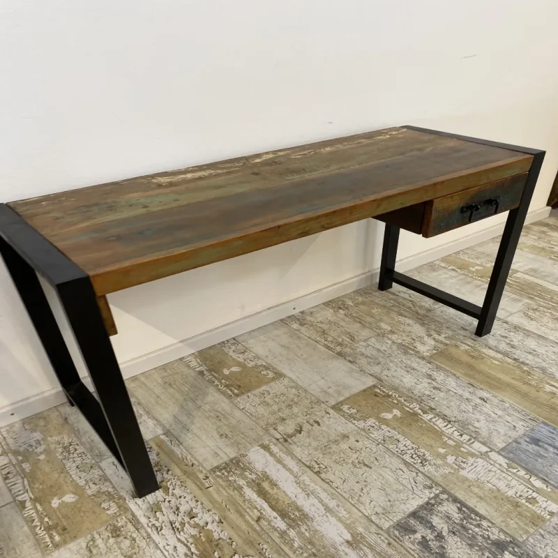 M44R Escritorio 120x45x76 en Multicolor - Escritorios, Uruguay | Victoriana, vista 3