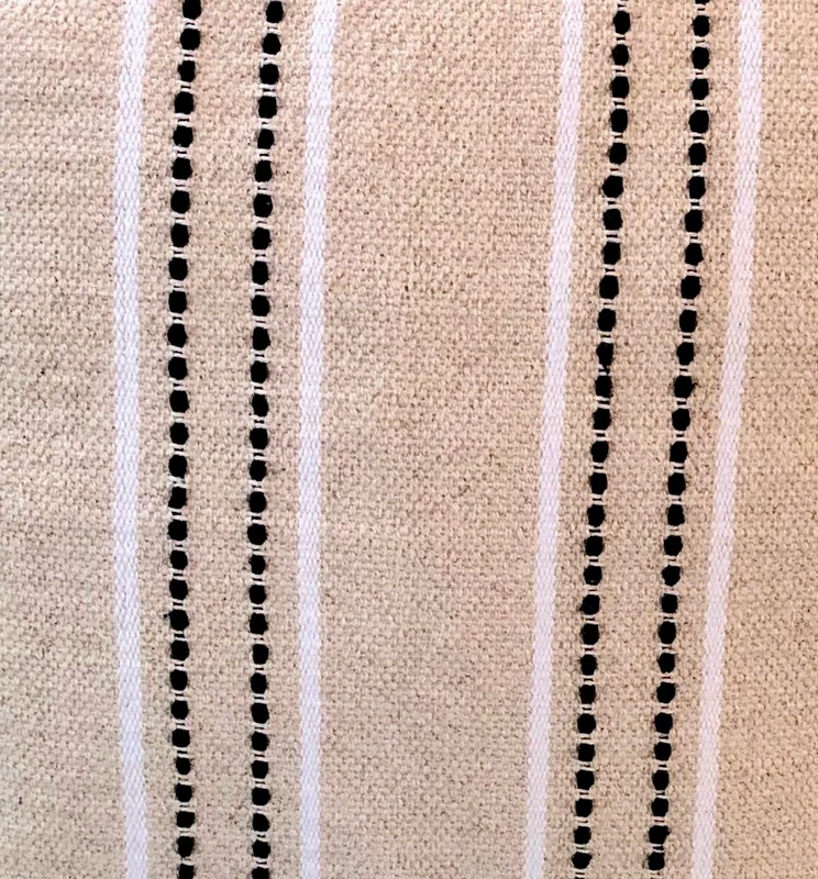 Almohadón Algodón Raya Gris rectangular en Gris - Textiles, Uruguay | Indrana, vista 4