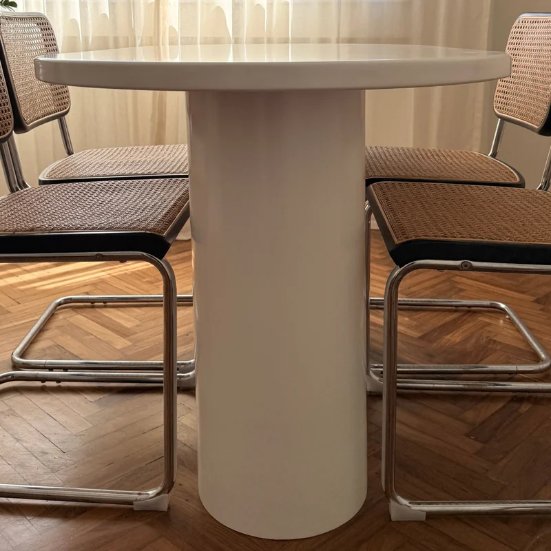Mesa Comedor PILL | OCTO en Blanco - Mesas de comedor, Uruguay | Octo, vista 4
