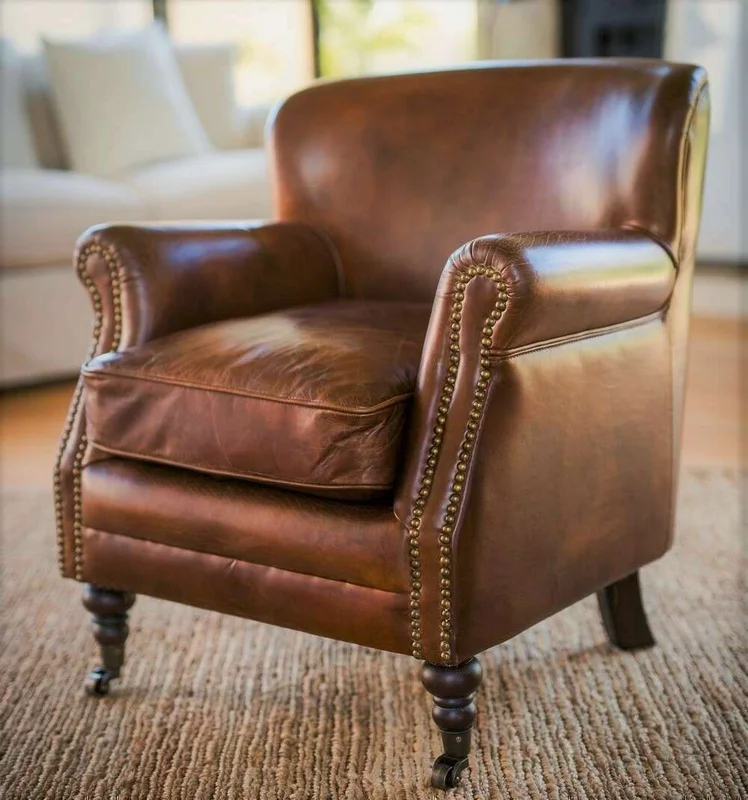 BERGERE CUERO ITALIANO ENVEJECIDO CON TACHAS en Marrón - Sillones y sofás, Uruguay | La Iberica, vista 9