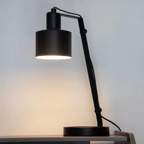 M214 en Negro - Lámparas de mesa, Uruguay | Unik, vista 5