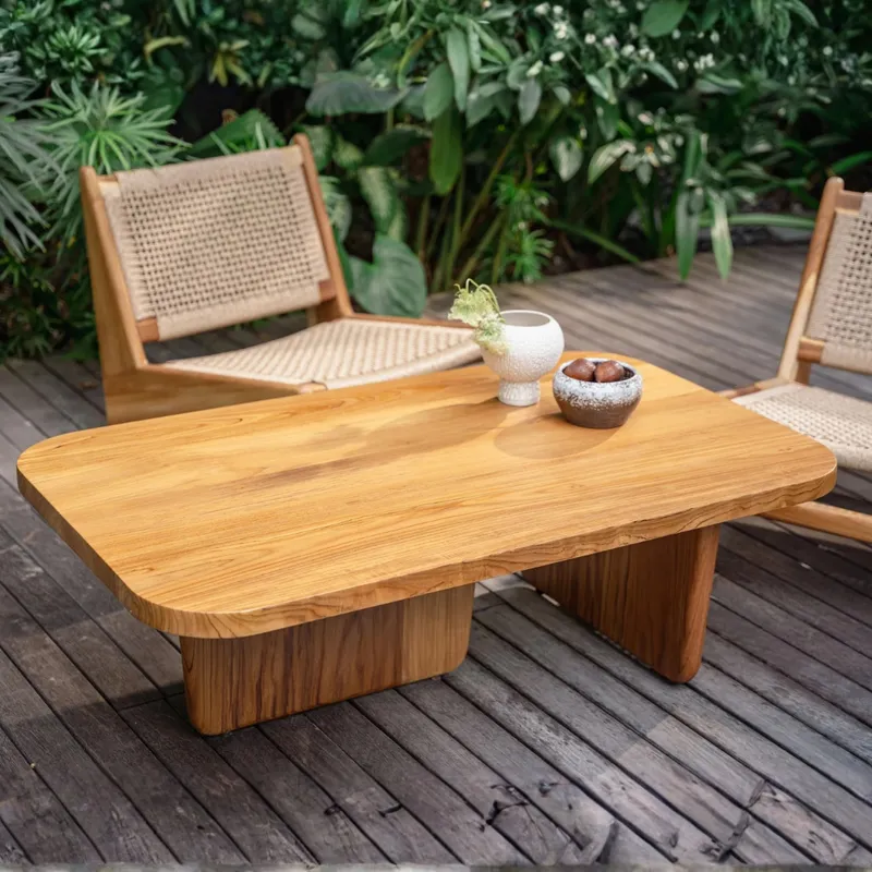 Mesa Ratona Tami en Madera natural - Mesas de comedor, Uruguay | Casakos