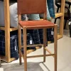 Silla bar cuero y madera - Butacas, banquetas y puffs, Uruguay | FMB, vista 1 de 6