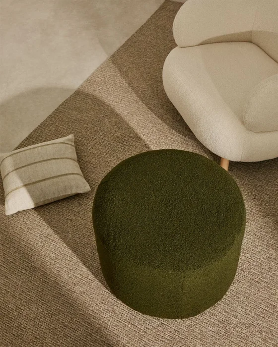 Reposapiés desenfundable Kaeli - de borreguito verde Ø 43 cm en Verde - Butacas, banquetas y puffs, Uruguay | Kavehome, vista 3