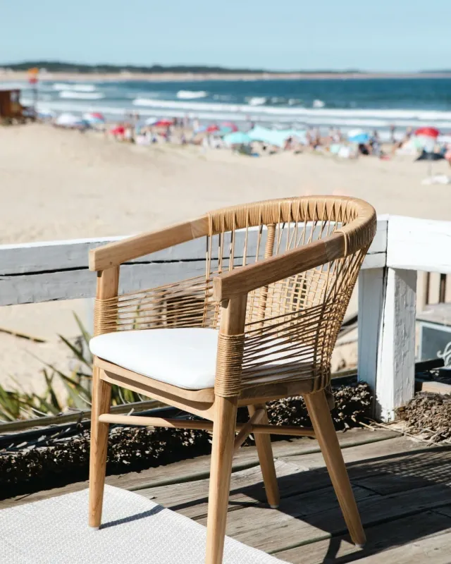 SILLA AVELON C/ALMOHADON en Madera natural - Sillas, Uruguay | Sentido Jose Ignacio