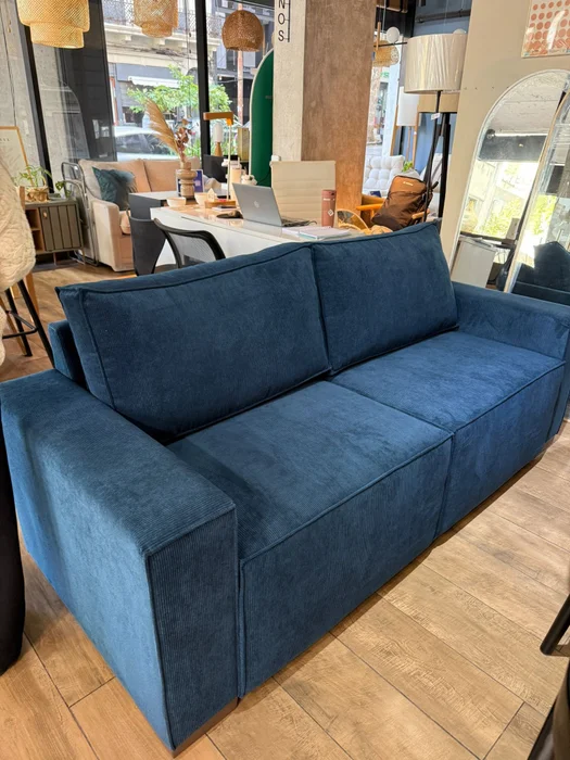 Sofa Moscú 3 Cuerpos 200cm – Azul Easy Clean en Azul - Sillones y sofás, Uruguay | Berna Home, vista 5